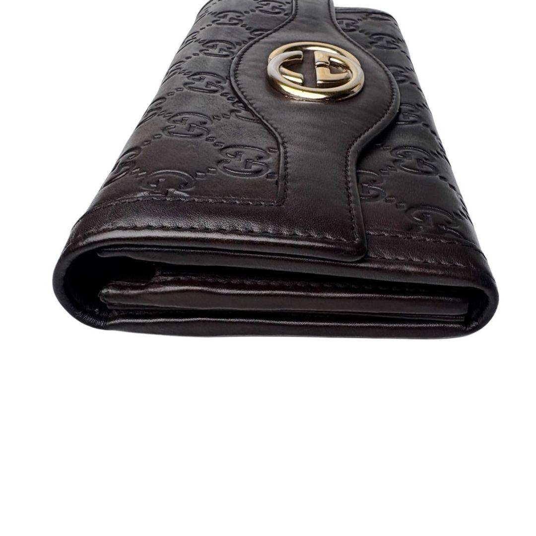 59 美品 GUCCI 長財布 シマ インターロッキング 二つ折り財布