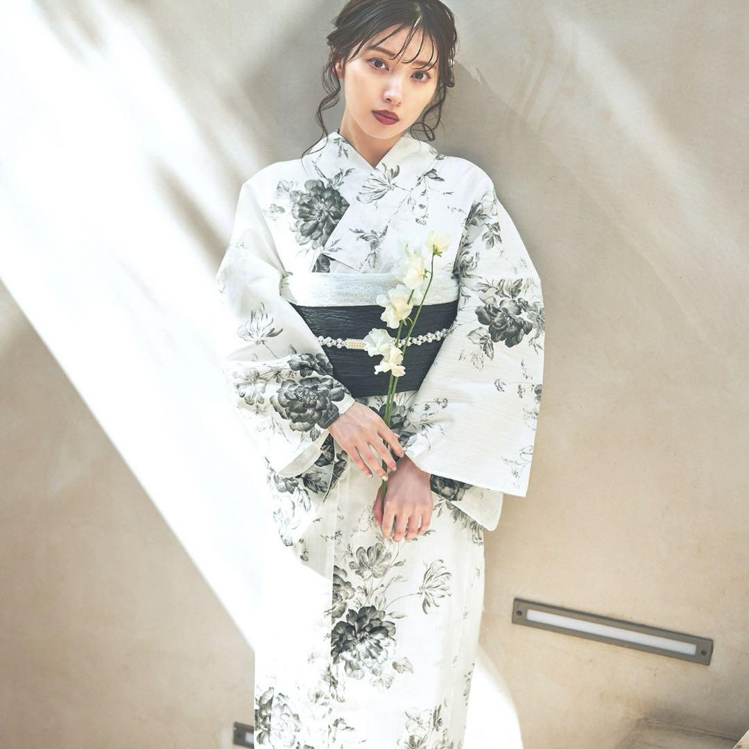 Dita 水彩の十六夜色