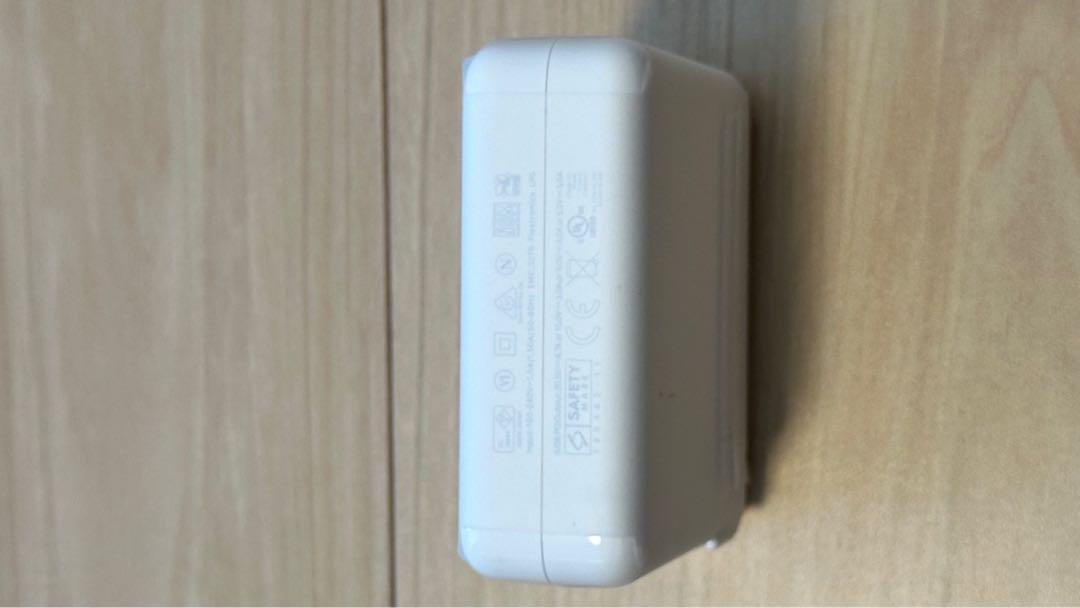 Apple 96W USB-C電源アダプター