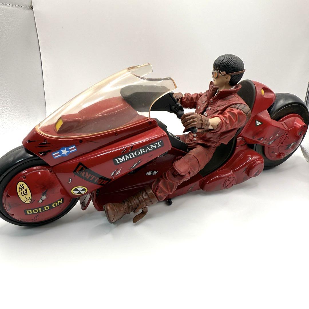 マクファーレントイズ AKIRA 金田バイク フィギュア