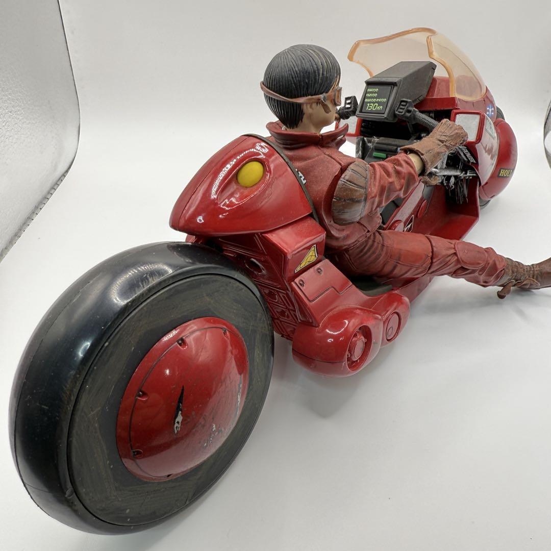 マクファーレントイズ AKIRA 金田バイク フィギュア