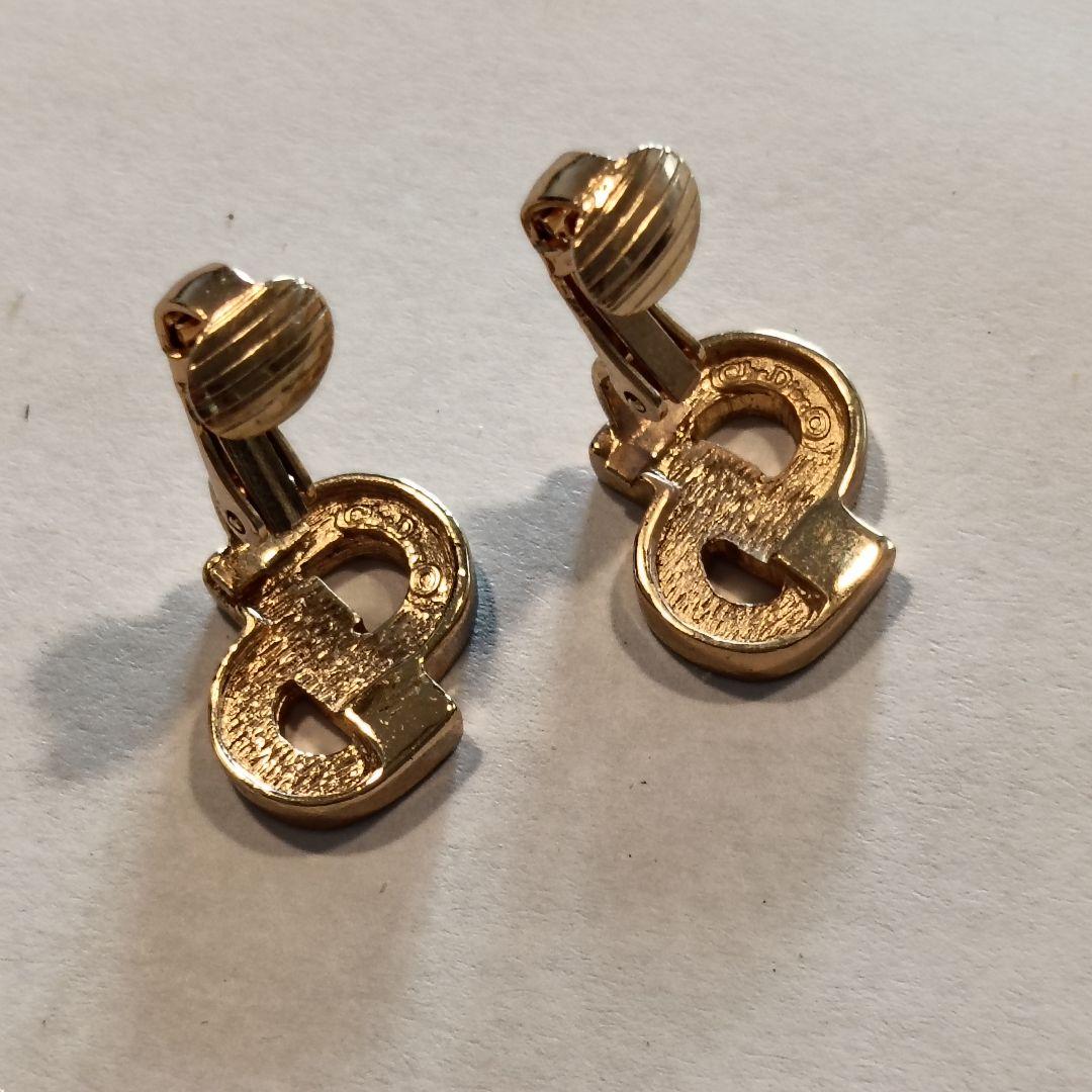 クリスチャンディオール　CD　ロゴ　イヤリング LWH7707304992