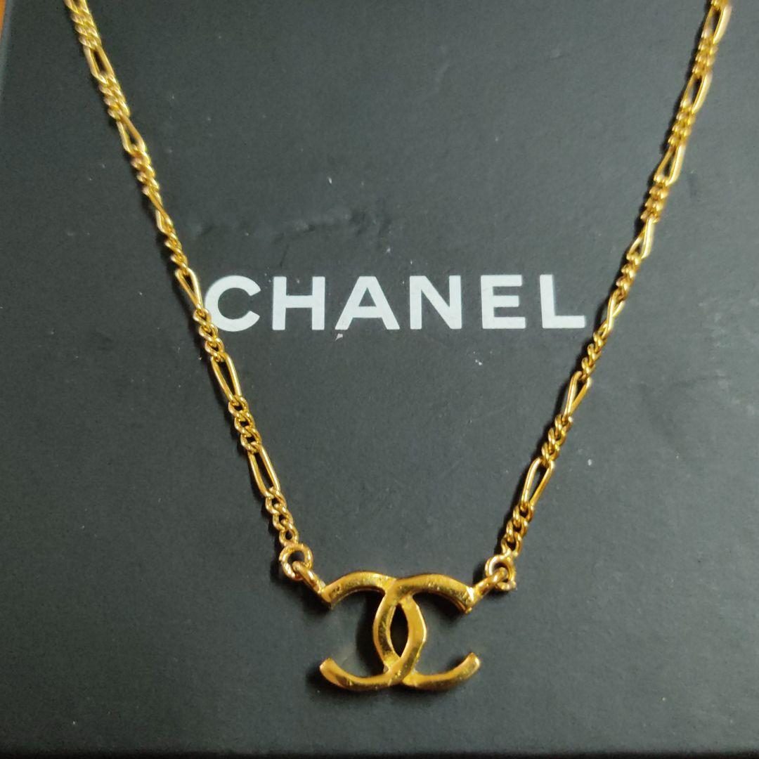 CHANEL 1982 ネックレス ヴィンテージ ココマーク - メルカリ CHANEL 1982 ネックレス ヴィンテージ ココマーク - メルカリ