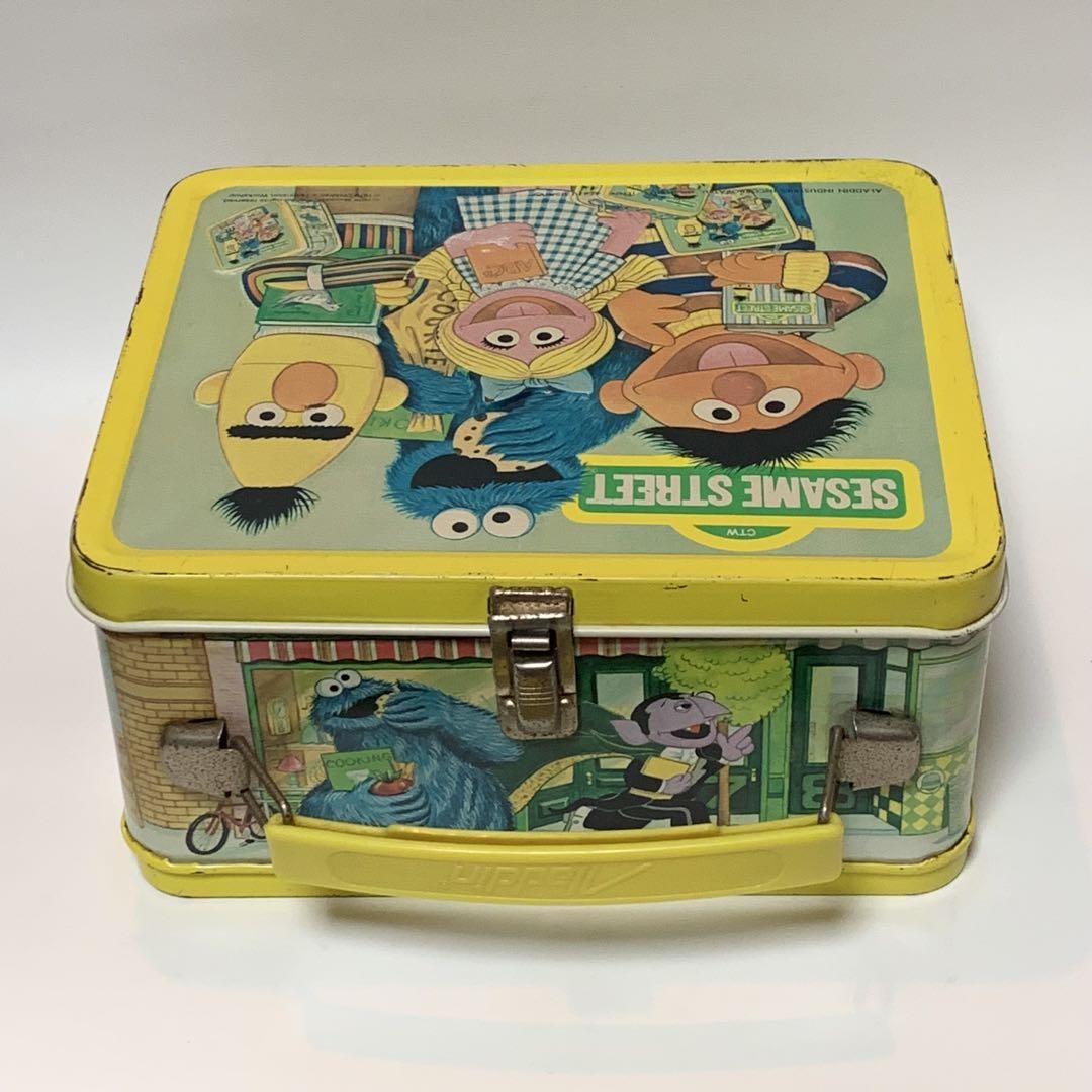 セサミストリート 70's ヴィンテージ ランチボックス 缶 水筒 アラジン セサミストリート 70's ヴィンテージ ランチボックス 缶 水筒