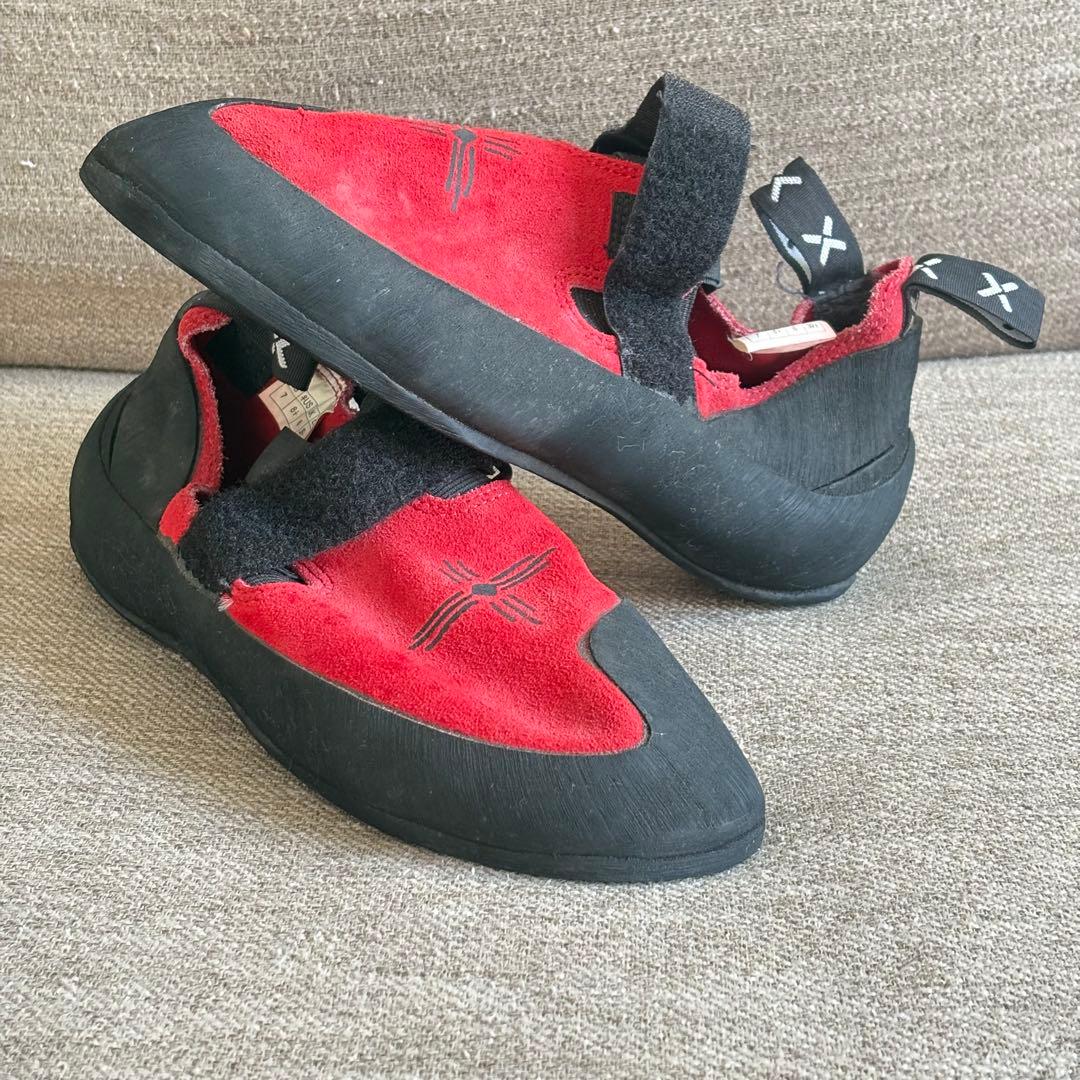 クライミングシューズ US