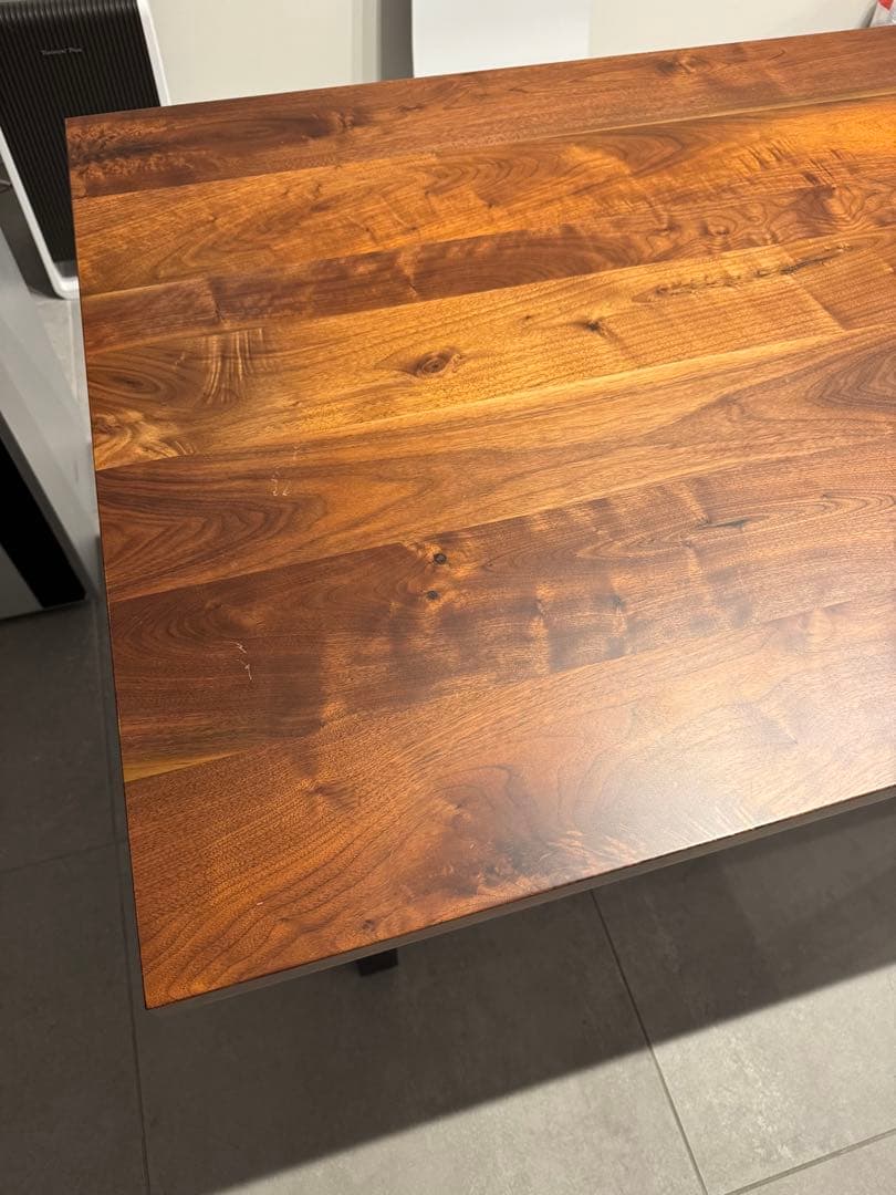 ウレタン仕上げやや傷や汚れあり