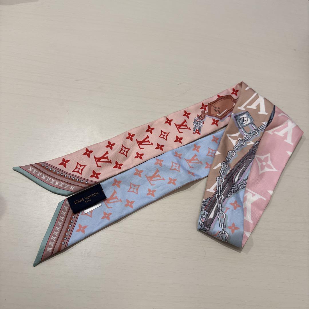 Louis Vuitton ツイリー