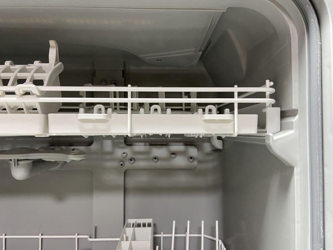 パナソニック 食洗機 NP-TA4-W. 2021年製