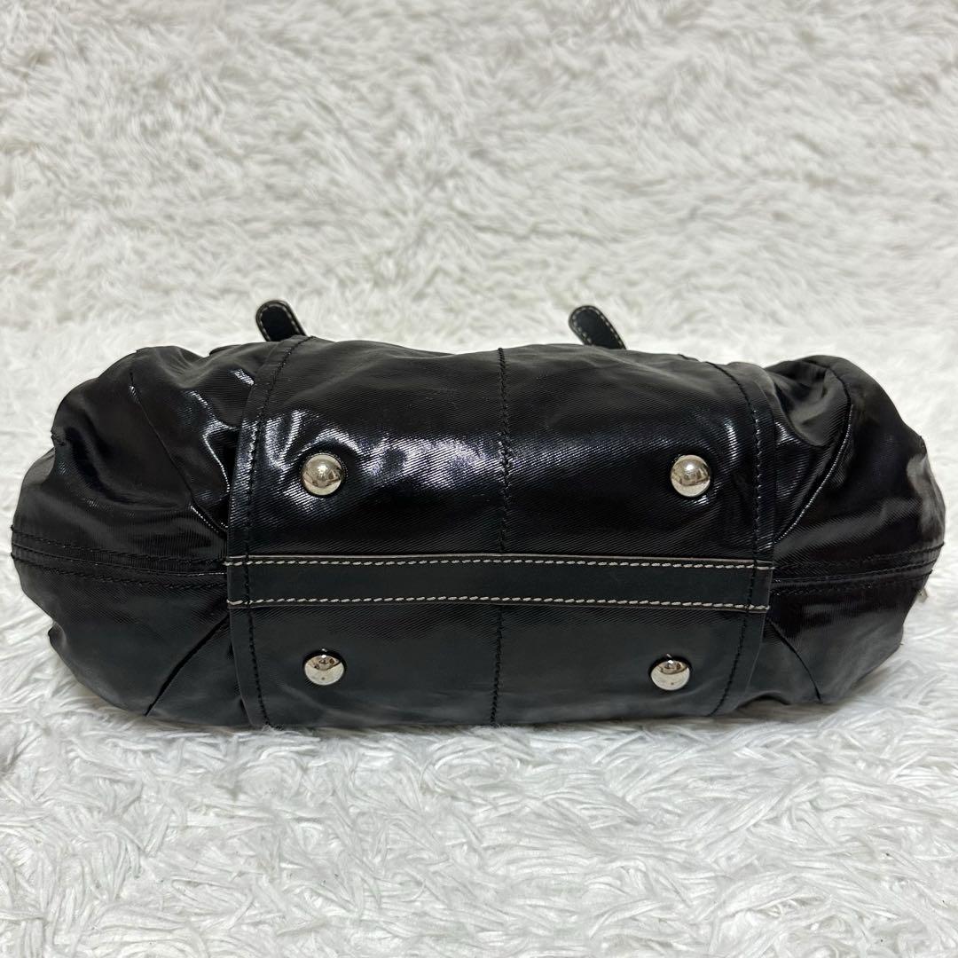 良品✨トッズ Gライン 2WAY パテントレザー 肩掛け トートバッグ 黒 ブラ 良品✨トッズ Gライン 2WAY パテントレザー 肩掛け トートバッグ