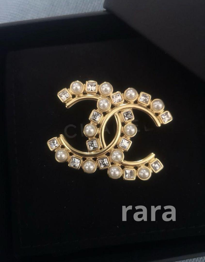 CHANEL ブローチ シャネル ココマーク