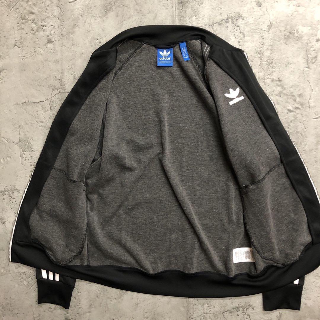 adidas アディダスオリジナル