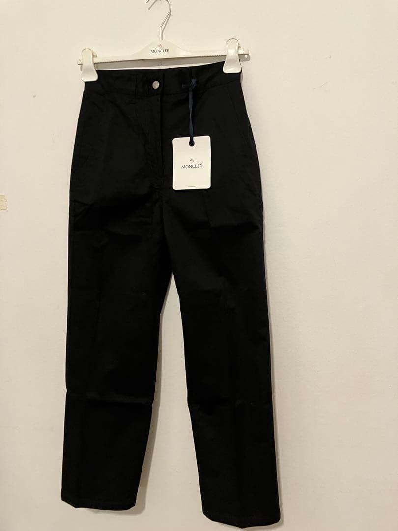 ストレートパンツM