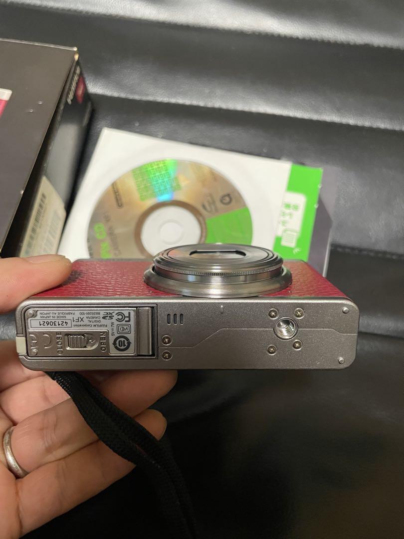 Fujifilm XF1 レッド 本体・箱・CD付き
