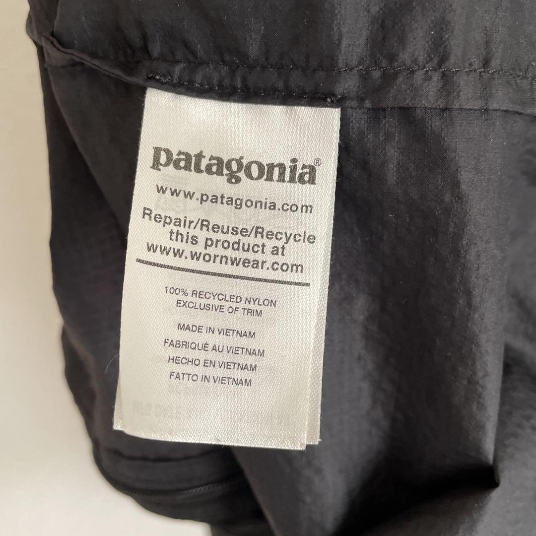 patagonia ブラック 軽量薄手　ナイロンジャケット メンズMサイズ
