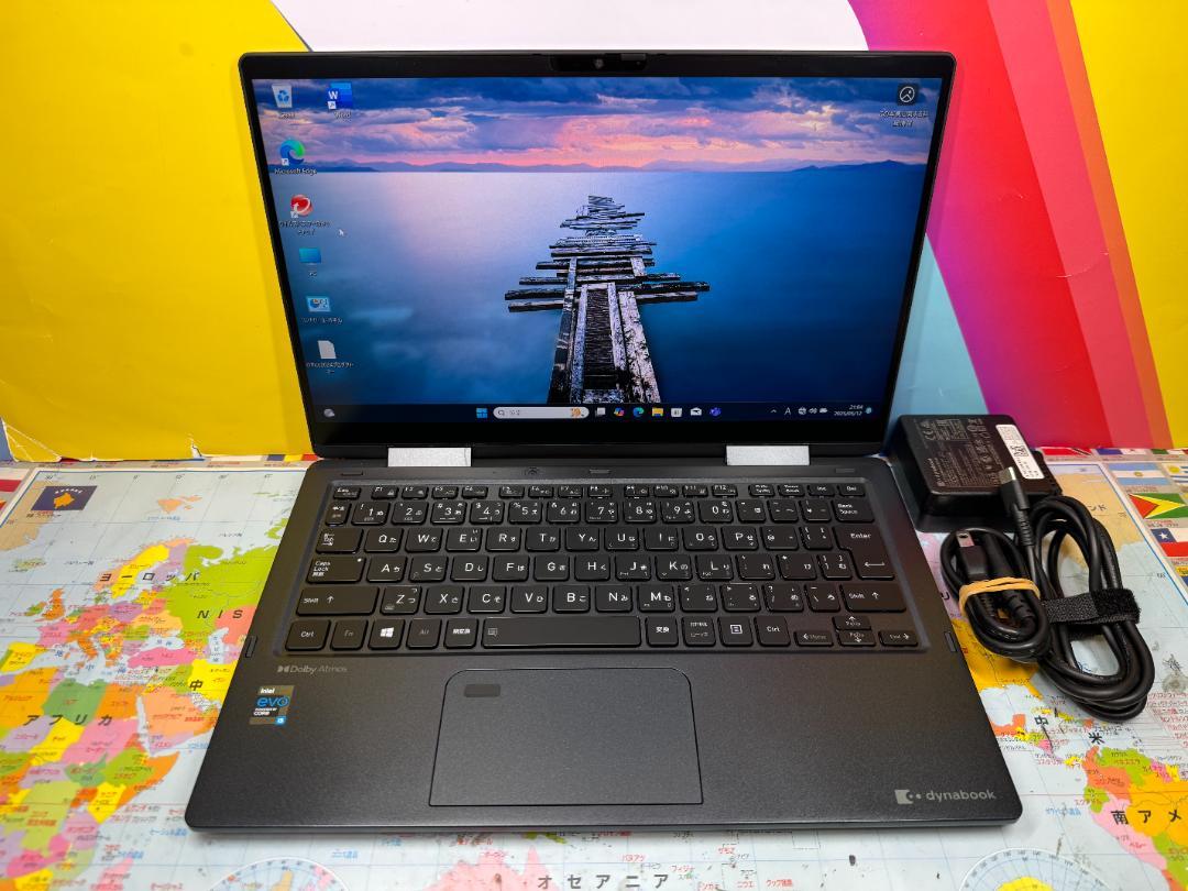 美品 タッチパネル 2in1 東芝 V83/HS 第11世代 dynabook