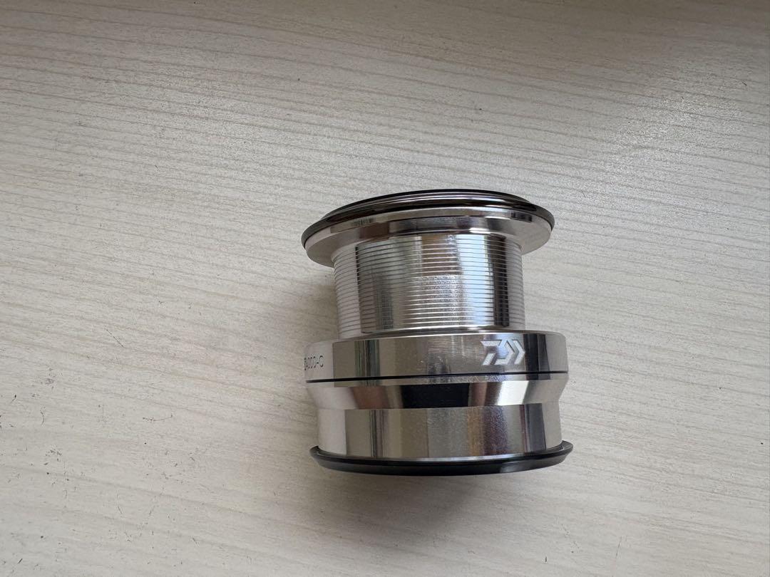 ★☆ダイワ 18イグジスト　LT4000-C スプール 超美品