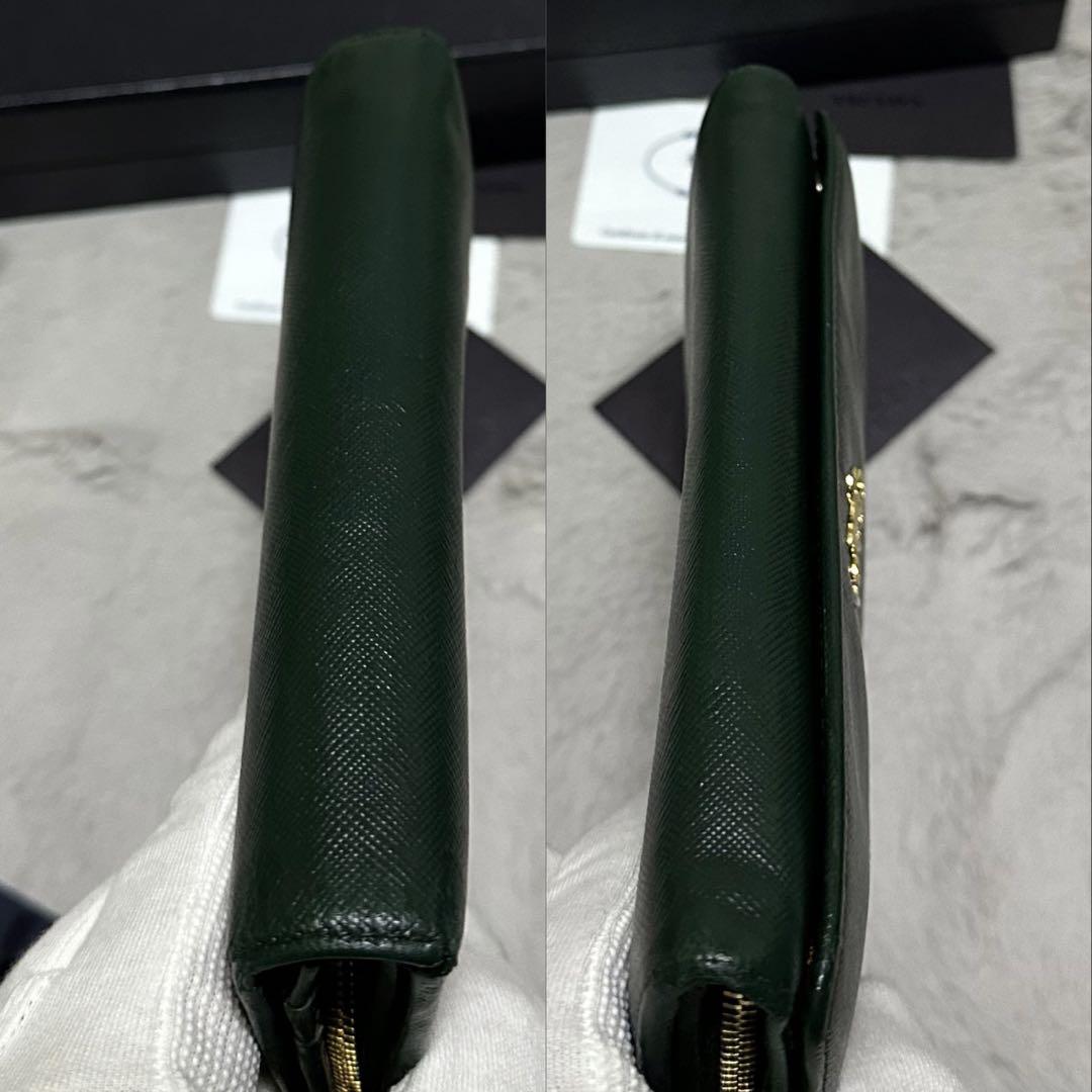 PRADA プラダ　折り財布　グリーン　ロゴ金具　サフィアーノレザー