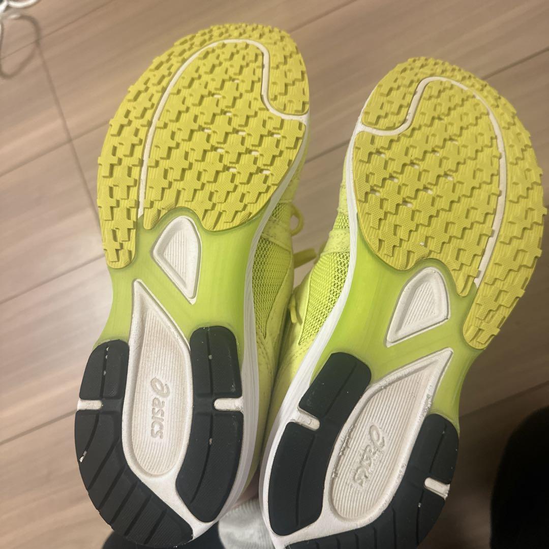 asics イエロー シューズ