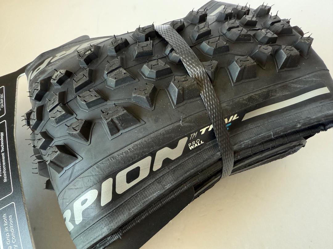 肌触りがいい PIRELLI ピレリ SCORPION ENDURO スコーピオン 1958 パーツ パーツ