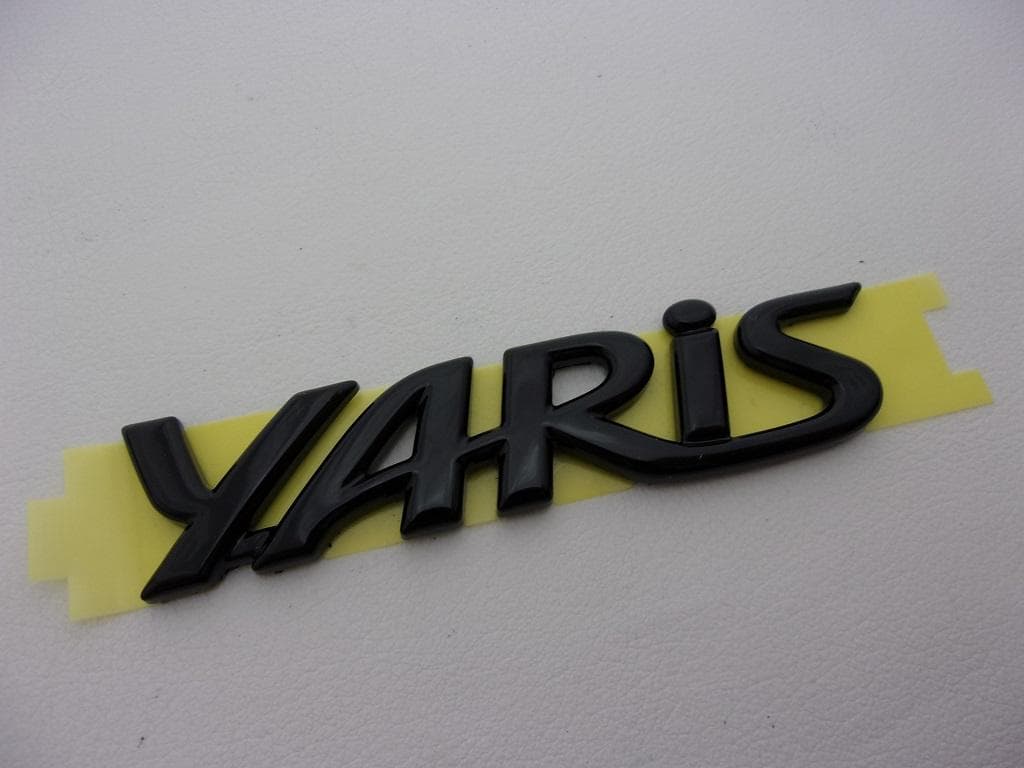 15系 ヤリス クロス トヨタ202 ブラックエンブレム 文字2点セット 15系 ヤリス クロス トヨタ202 ブラックエンブレム 文字2点セット