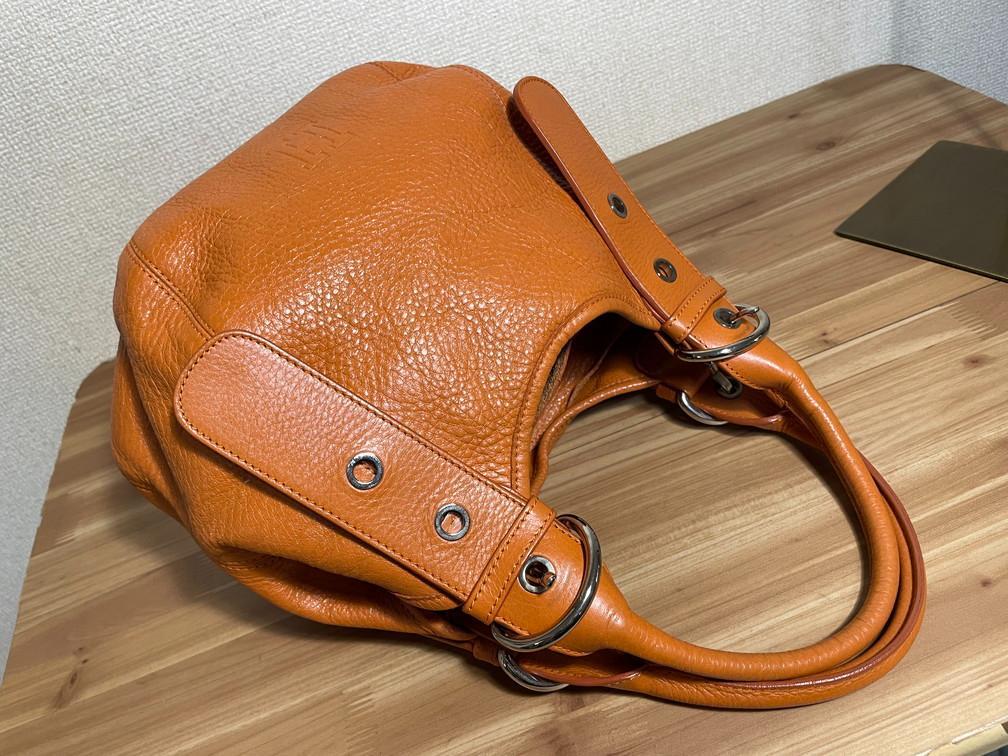 ★人気の丸形です★　HIROFU　ヒロフ　 レザーバッグ