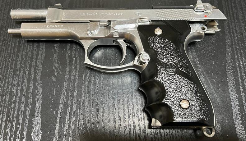 東京マルイ M92F クロームステンレスモデル