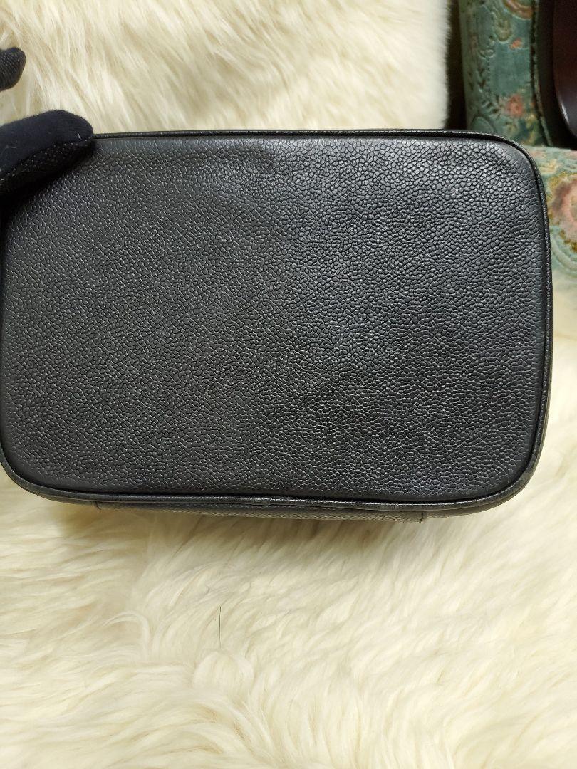 CHANEL シャネル　キャビアスキン　バニティバッグ