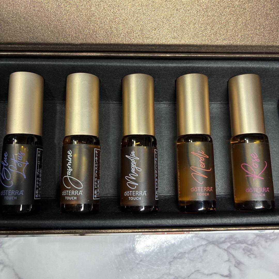 doTERRA Precious Florals トライアルセット - メルカリ
