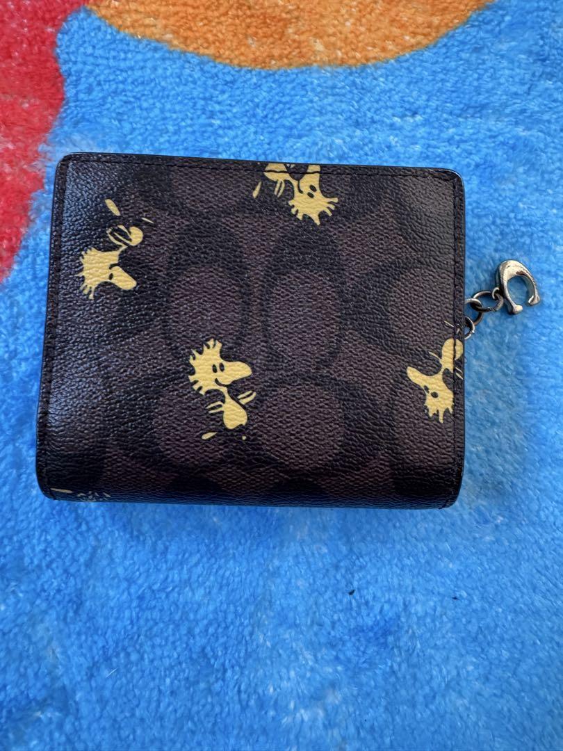 COACH 　 二つ折り財布　Cチャーム　ウッドストック