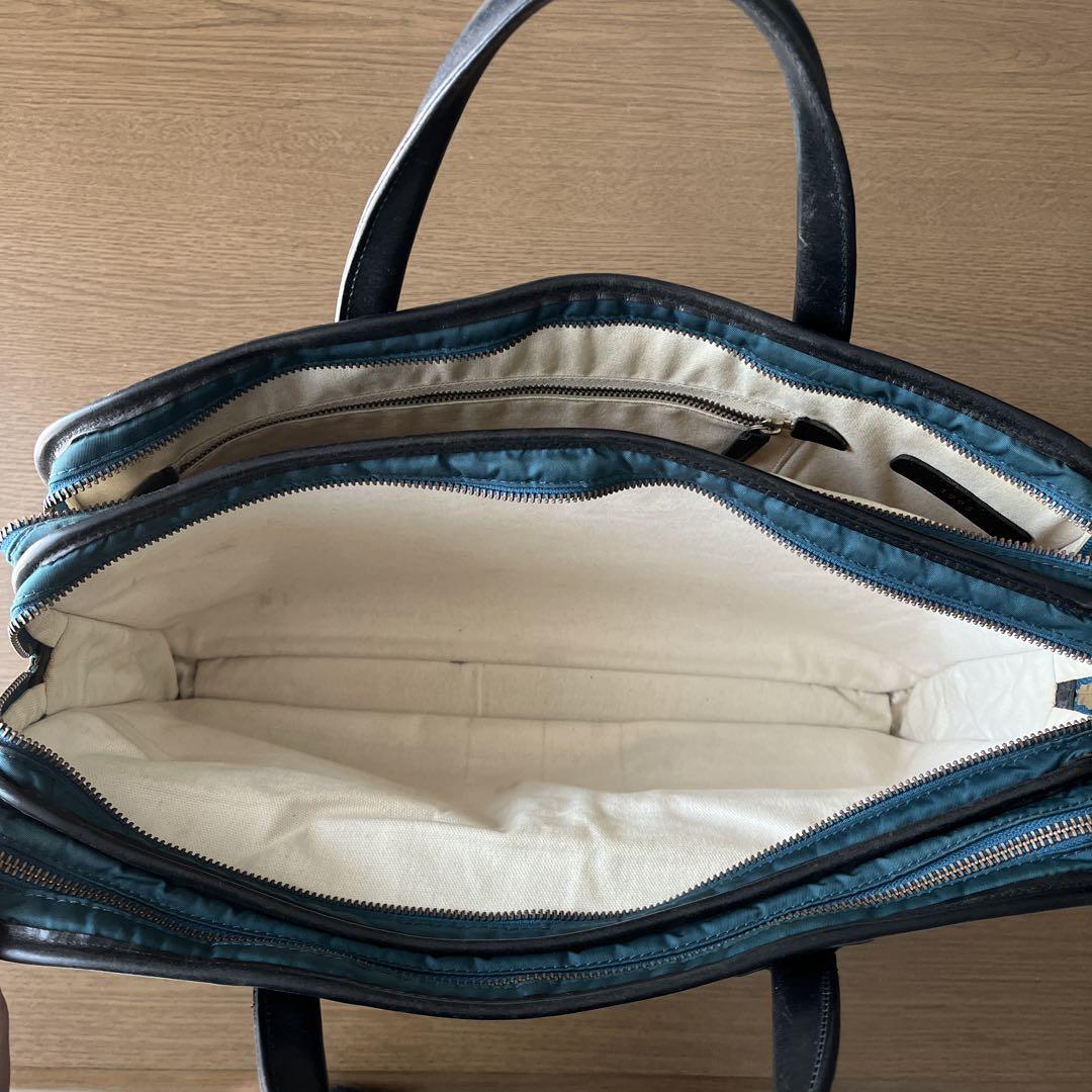 美品】Felisi フェリージ 3連 アコーディオン ビジネスバッグ 本革 美品】Felisi フェリージ 3連 アコーディオン ビジネスバッグ 本革