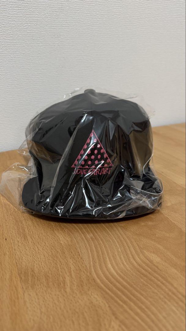 【新品未使用品】HRCS2024限定 LOVE EAR ART CAP 黒ピンク