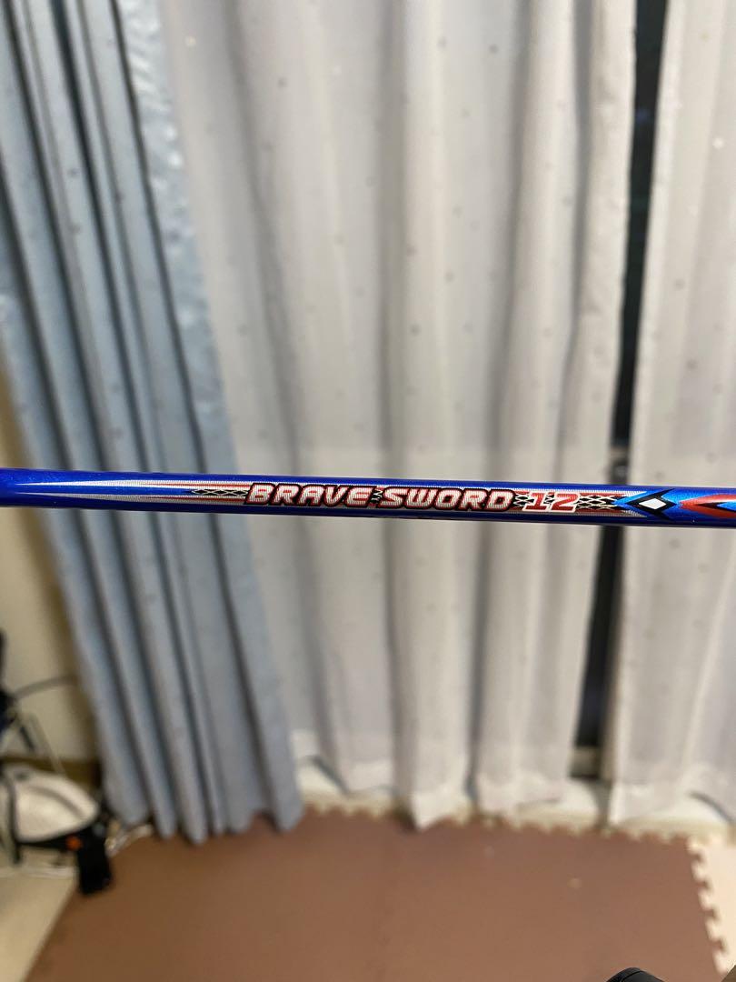 BRAVE SWORD 12 バドミントンラケット