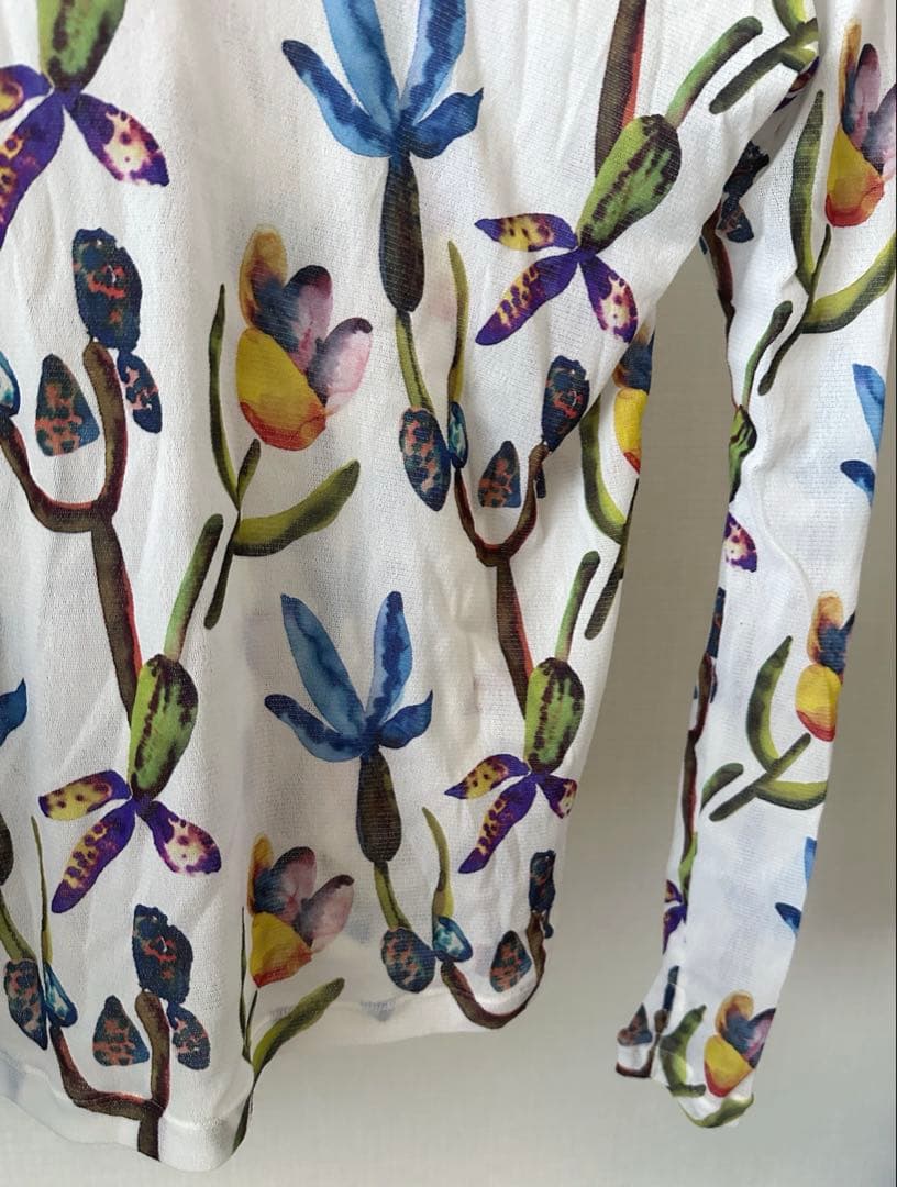 me ISSEY MIYAKE シアートップス me ISSEY MIYAKE シアートップス