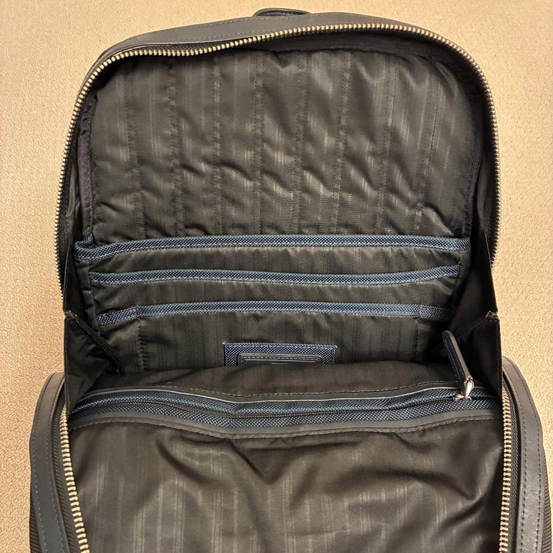 TUMI スリムバックパック JARVIS 68404DNYE