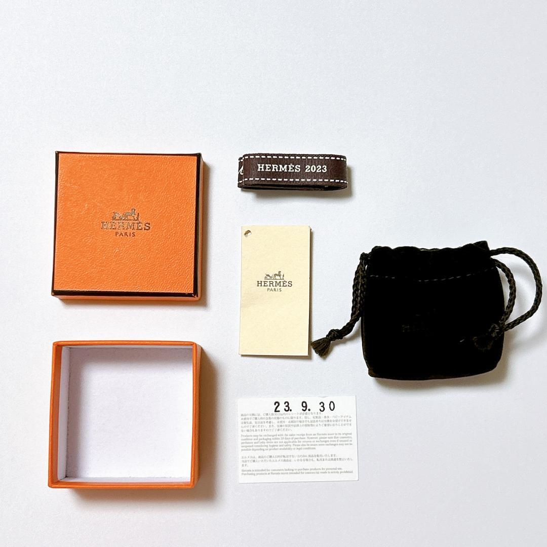 HERMES エルメス スカーフリング ツイリー セル ポンポン