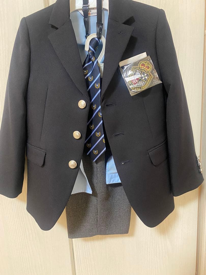子供用フォーマルジャケット ネクタイ付き