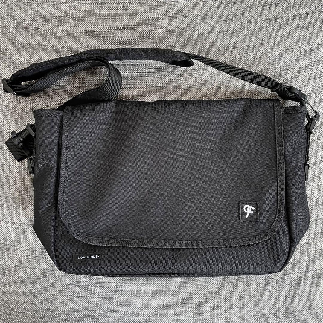 fromis_9 FROM SUMMER MESSENGER BAG