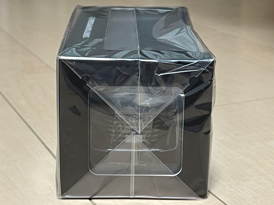 非売品 トヨタ ヴェルファイア 1/30 カラーサンプル用ミニカー