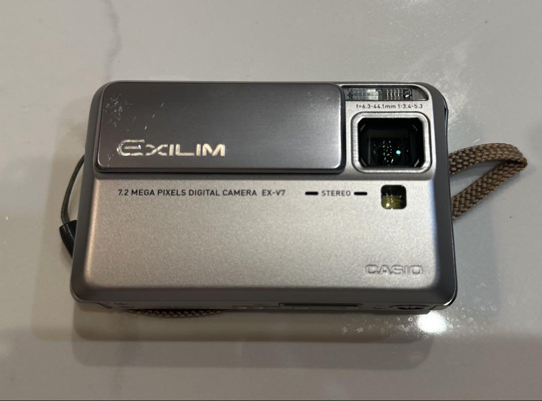 CASIO EXILIM EX-V7 7.2メガピクセル中古品