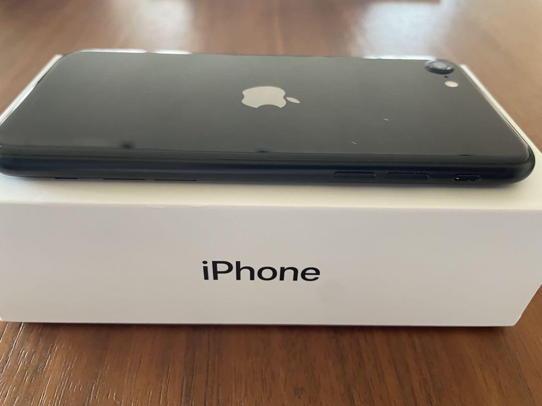 美品 iPhone SE 第2世代