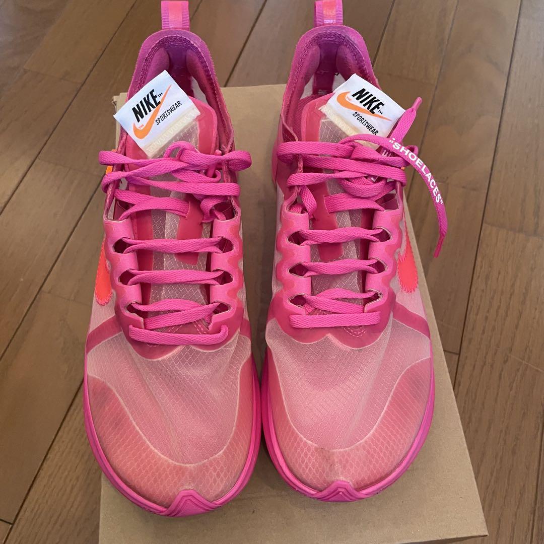 NIKE off-white ピンク ランニングシューズ 25.5 - メルカリ