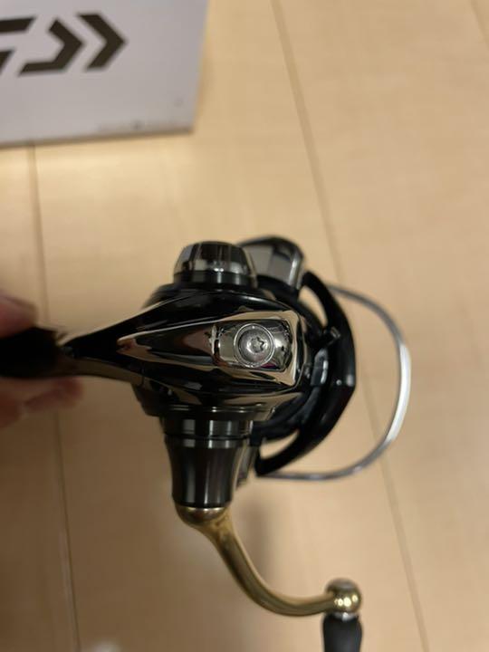 2022新品 ダイワ 2500SS-CXH 7Z9bH-m36214370589 バリスティックLT 日本製在庫