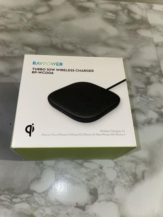 1860円 新品 10Wワイヤレス充電器 RP-WC006