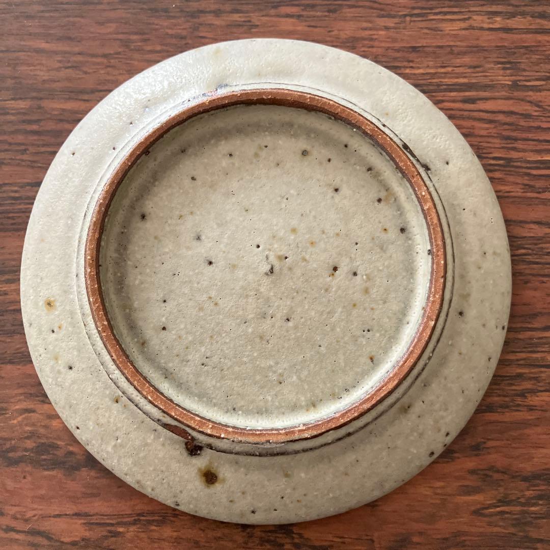 白目立った傷や汚れなし