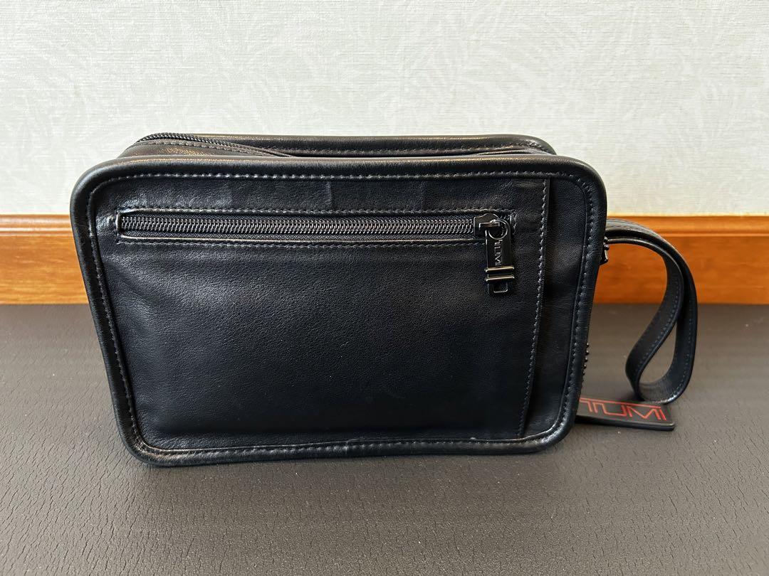 TUMI トゥミ レザー ブラック クラッチバッグ ハンドバッグ