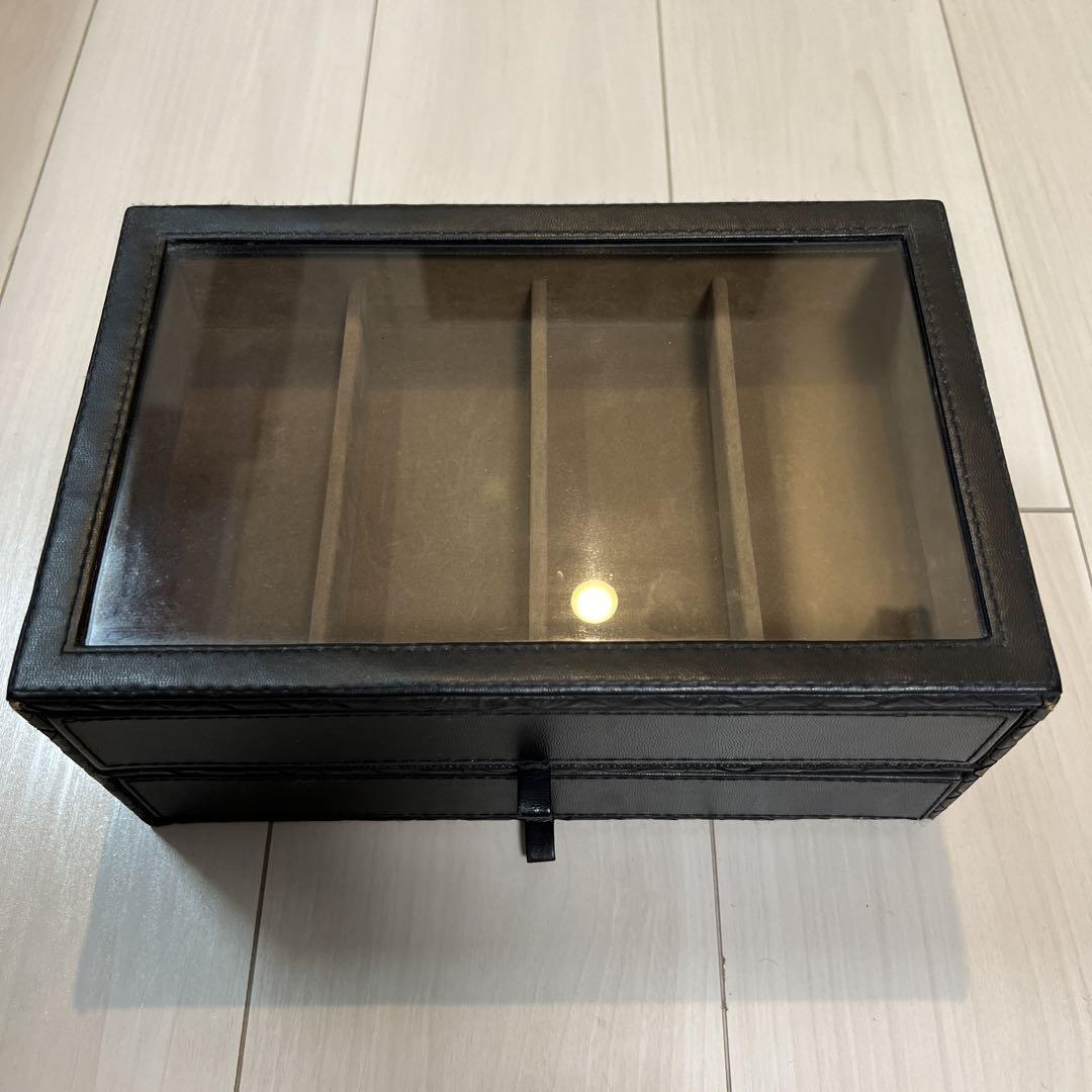 眼鏡コレクションケース