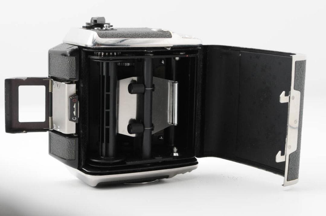 ゼンザ ブロニカ ZENZA BRONICA S2 中判カメラ ボディ 動作OK ゼンザ ブロニカ ZENZA BRONICA S2 中判カメラ ボディ 動作OK