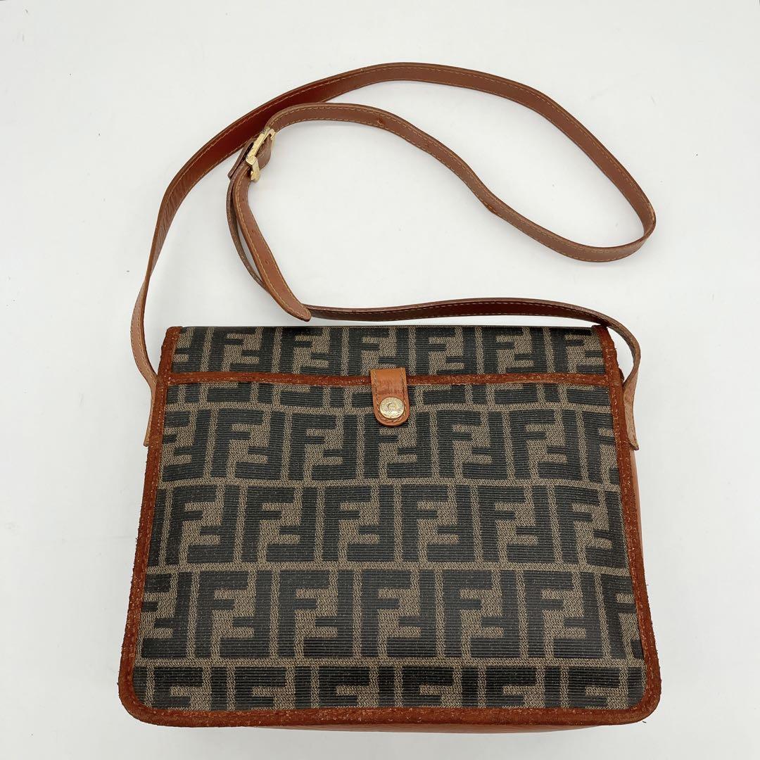 【FENDI】ショルダーバッグ ズッカ柄 PVC レザー ブラウン 画像2