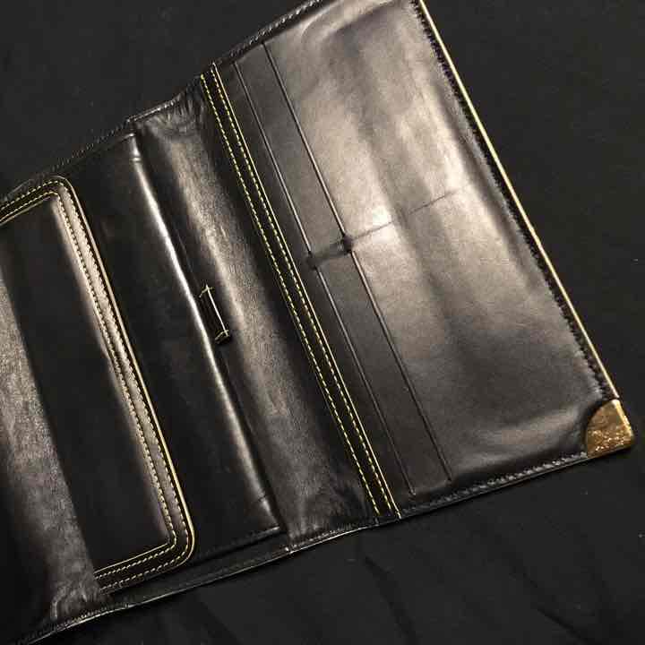 ルイヴィトン スハリ 長財布