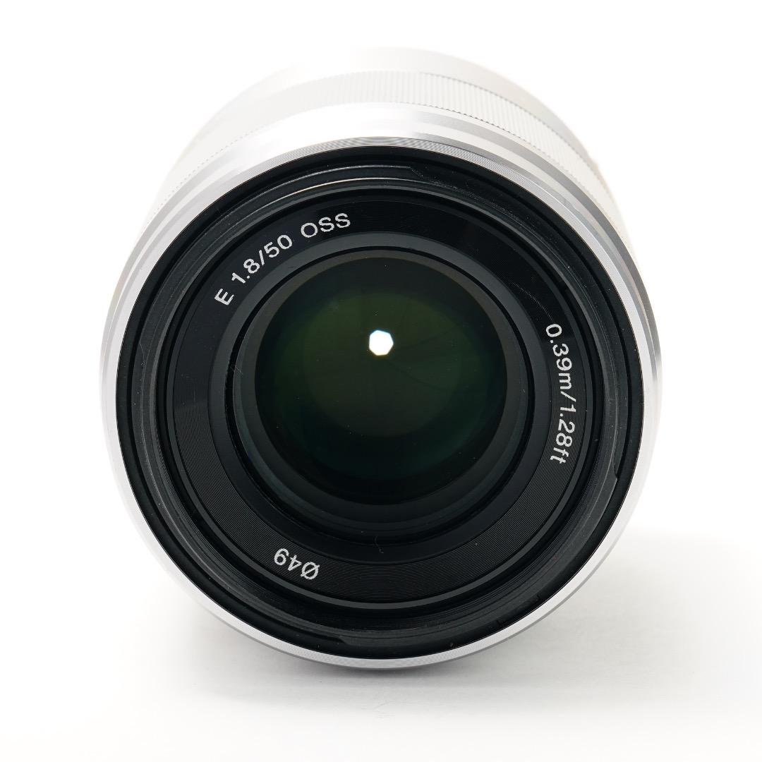 【プロっぽい】SONY 単焦点 E 50mm F1.8 OSS シルバー 444
